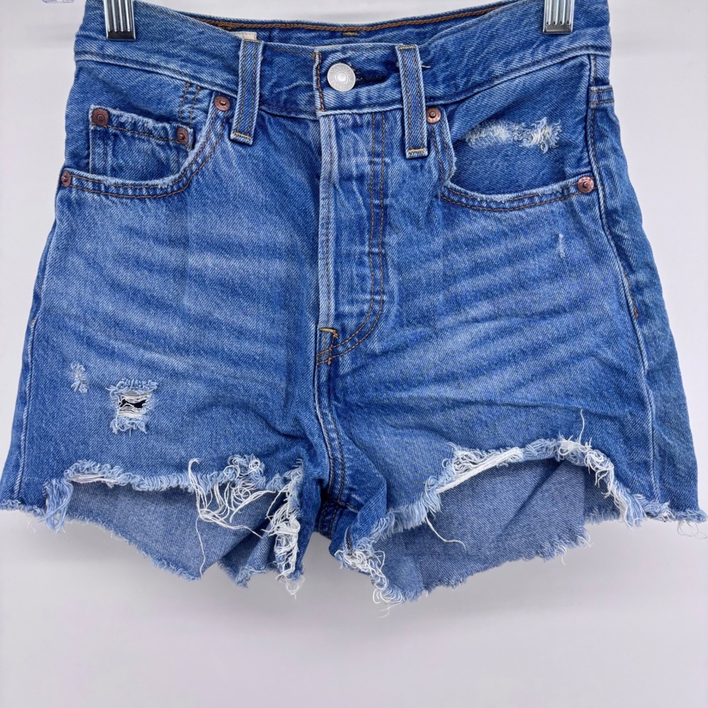 Levi's Premium Ribcage Denim Shorts Women's Size 24 Distressed Frayed‎ Blue - Picture 2 of 8